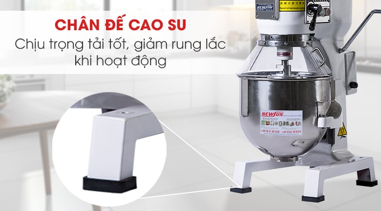 Chân đế đệm cao su giúp máy đánh trúng ở tốc độ cao mà không bị rung lắc