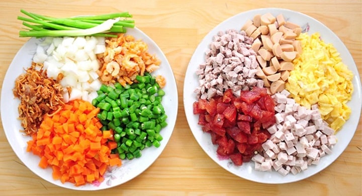 Sơ chế các nguyên liệu Sơ chế các nguyên liệu