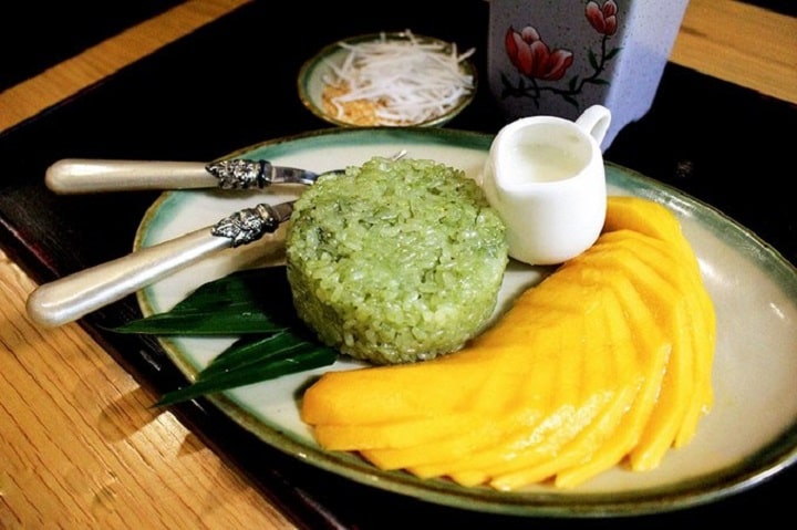 Các bước làm xôi xoài lá dứa Các bước làm xôi xoài lá dứa