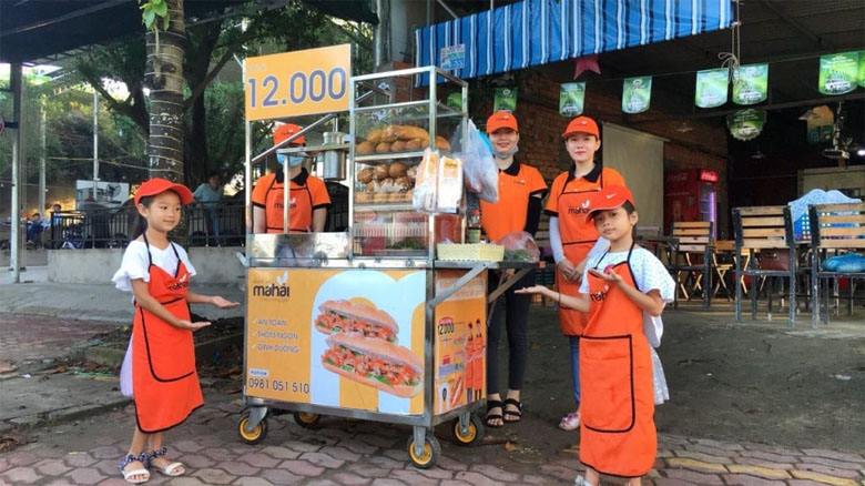 Thái độ nhân viên luôn niềm nở và nhiệt tình kế hoạch mở quán ăn sáng: Thái độ nhân viên luôn niềm nở và nhiệt tình