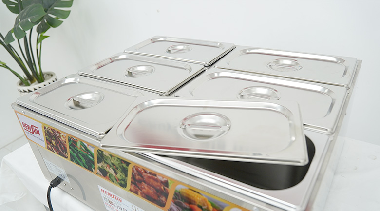 mỗi khay còn được trang bị 1 nắp đậy mỗi khay còn được trang bị 1 nắp đậy