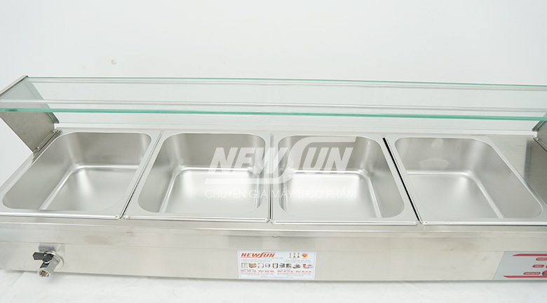 Khay đựng đồ ăn inox riêng biệt Khay đựng đồ ăn inox riêng biệt