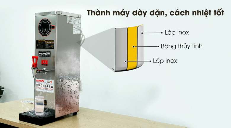 Thành máy kết cấu dày dặn, cách nhiệt