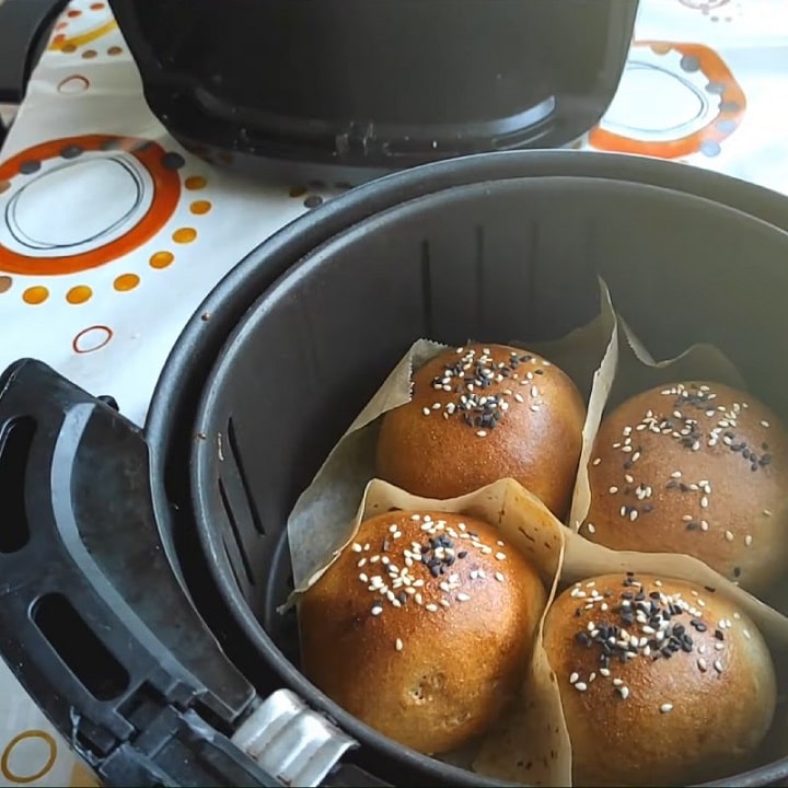 Bước 4: Nướng bánh