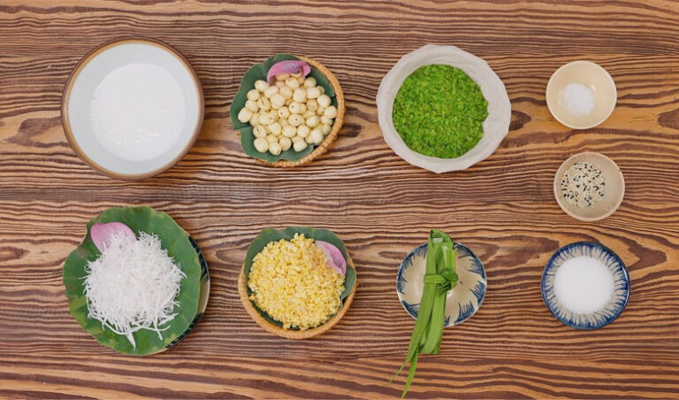 Cách nấu xôi cốm hạt sen thơm ngon chuẩn vị Hà Nội