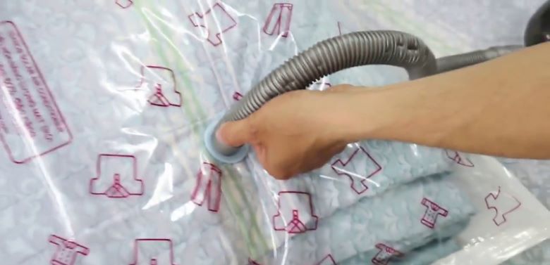 Tìm hiểu về dịch vụ hút chân không quần áo Tìm hiểu về dịch vụ hút chân không quần áo