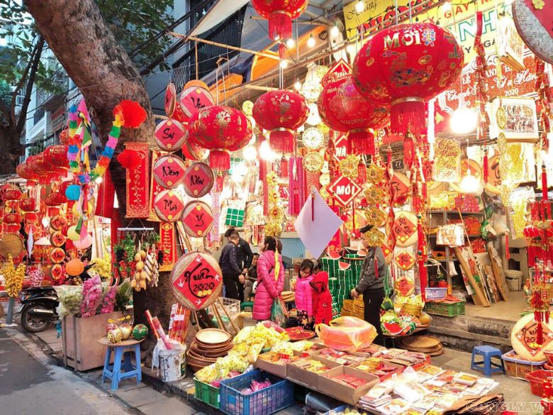 Kinh doanh đồ trang trí tết Kinh doanh đồ trang trí tết