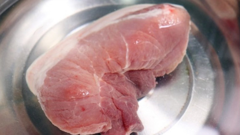 Xả thịt đông lạnh bằng giấm