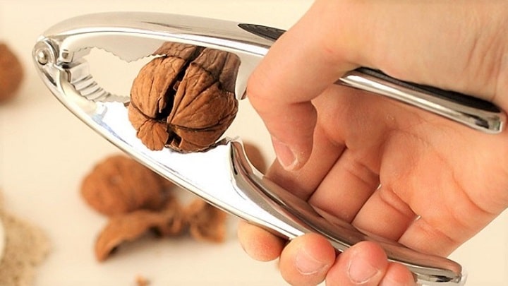 Sơ chế hạt óc chó Sơ chế hạt óc chó