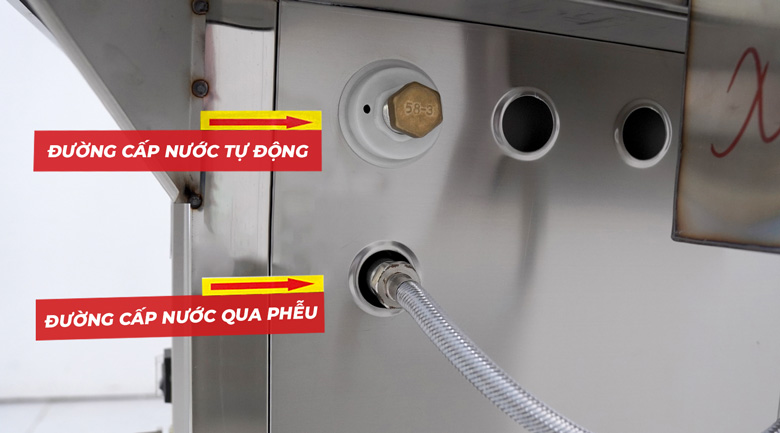 2 đường cấp nước: Cấp nước tự động hoặc qua phễu 2 đường cấp nước: Cấp nước tự động hoặc qua phễu