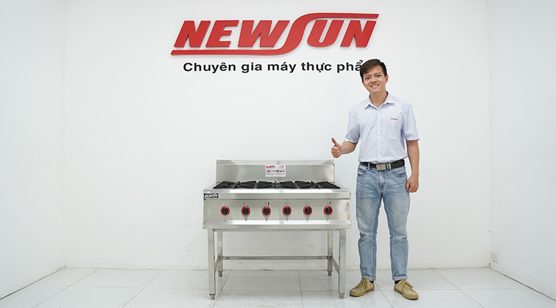 Thiết kế hiện đại, phù hợp với nhà hàng chuyên món Âu Thiết kế hiện đại, phù hợp với nhà hàng chuyên món Âu