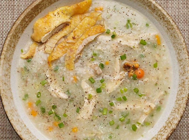 Cháo gà hạt sen đậu xanh Cháo gà hạt sen đậu xanh