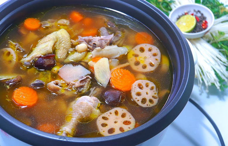 Lẩu gà thuốc bắc Lẩu gà thuốc bắc