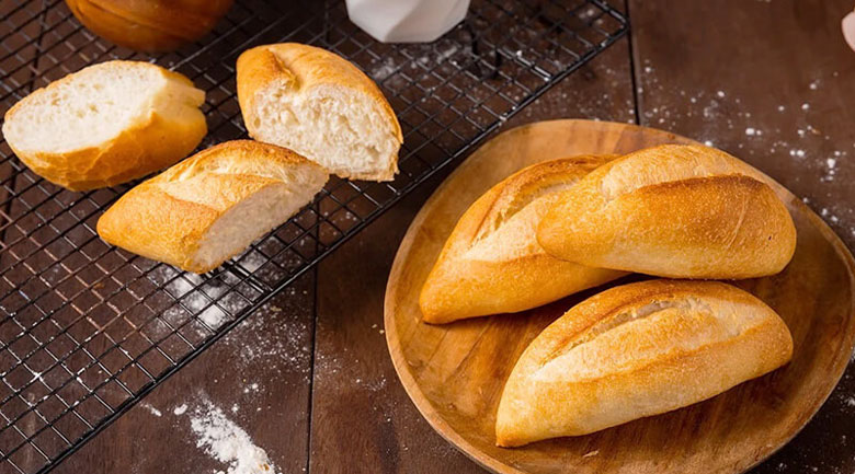 Các yếu tố ảnh hưởng đến số lượng bánh mì