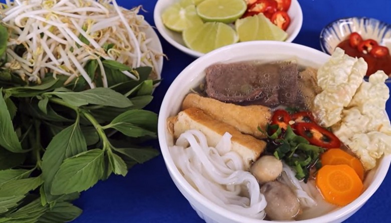 hướng dẫn nấu nước cốt phở chay
