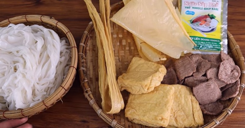 nấu nước phở chay gồm những gì