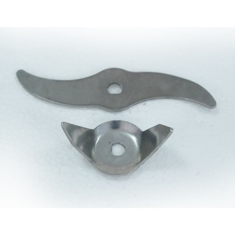 May-xay-nghien-bot-kho-03kg-NEWSUN-HR-06B-ava7