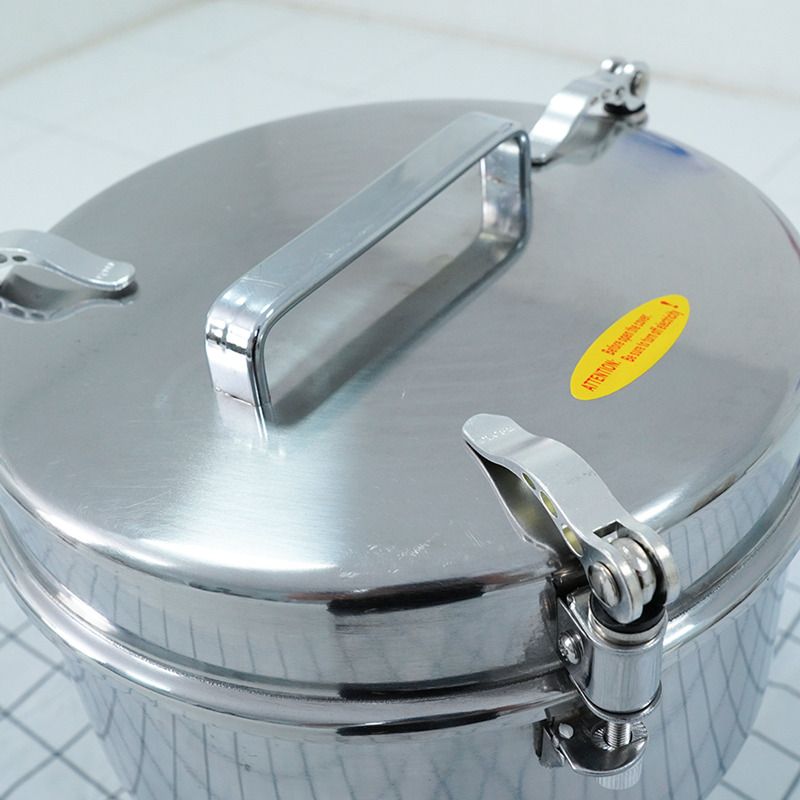 ava-5-may-xay-nghien-bot-kho-2kg-me-hr-40b