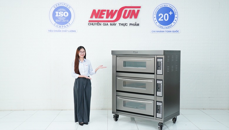 Thực tế lò nướng bánh 3 tầng 6 khay dùng điện cao cấp HGD-60D Thực tế lò nướng bánh 3 tầng 6 khay dùng điện cao cấp HGD-60D