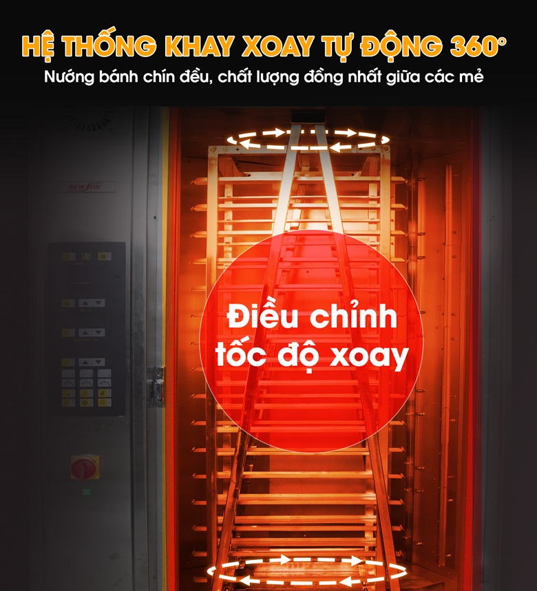 Hệ thống khay xoay 360 độ giúp bánh chín đều các mặt