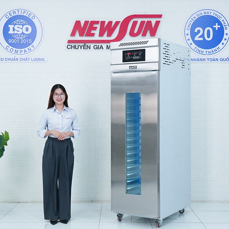 tu-u-bot-mi-1-canh-2-che-do-nong-lanh-txf006.002-ava1