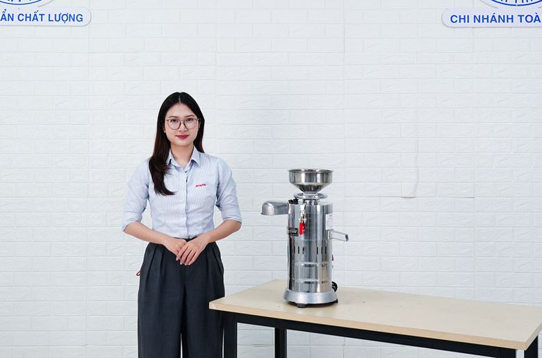 Máy sở hữu thiết kế gọn gàng, không chiếm nhiều diện tích