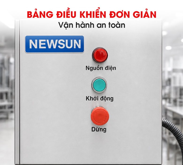 Hệ thống điều khiển dễ thao tác, tích hợp nút dừng khẩn cấp